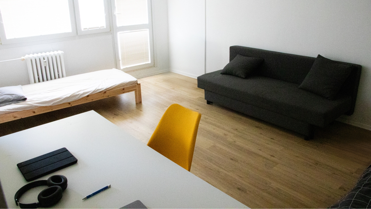 Room 2