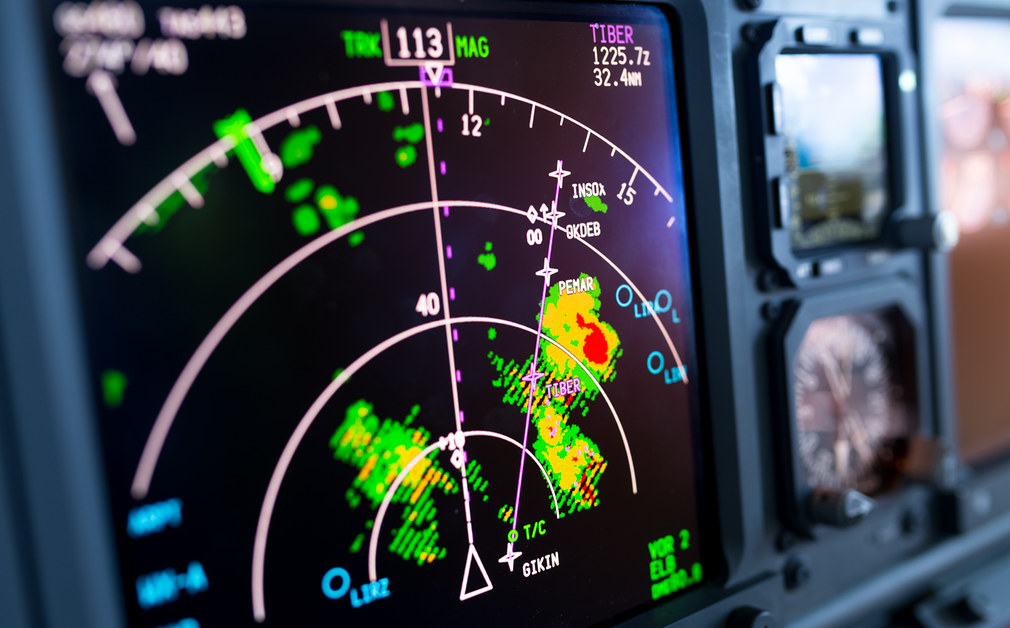 Instrument flight display with route and weather radar