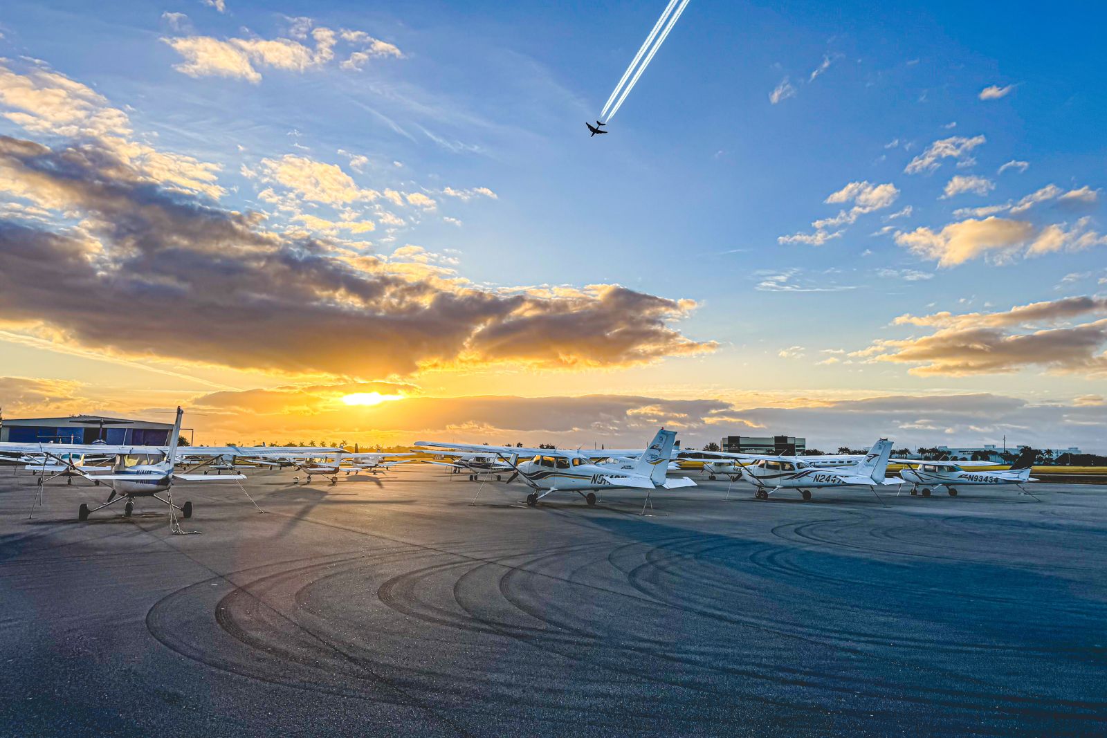 Flying Academy
