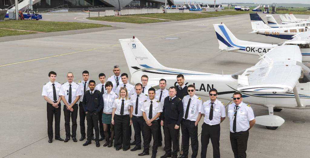 Flying Academy Plane
